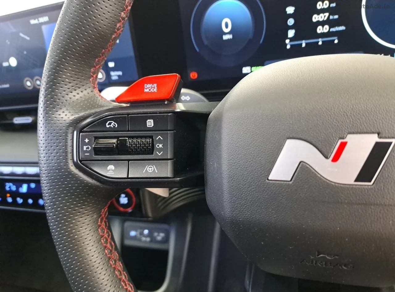 2025 Hyundai IONIQ 5 – photo 18