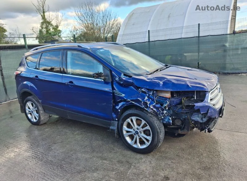 2017 Ford Kuga – photo 2