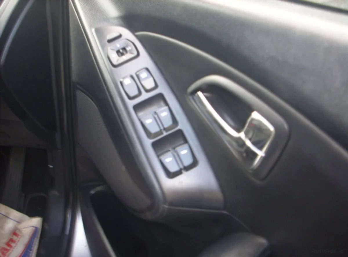 2011 Hyundai ix35 – photo 6