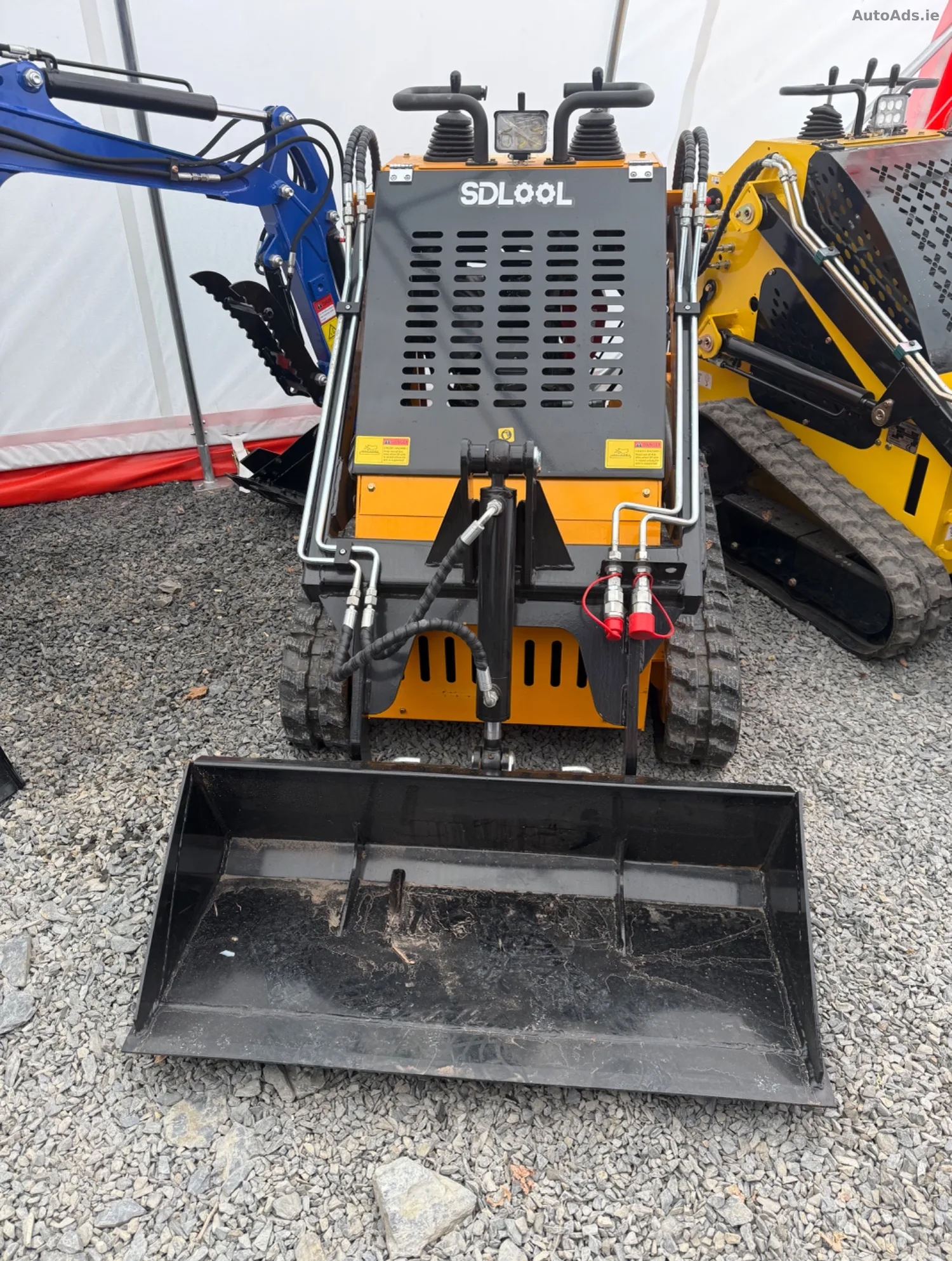 2026 Other Loaders – photo 2