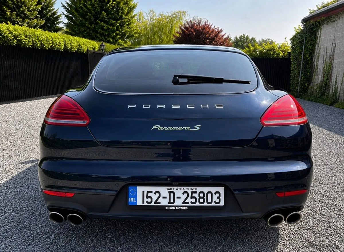 2015 Porsche Panamera – photo 7
