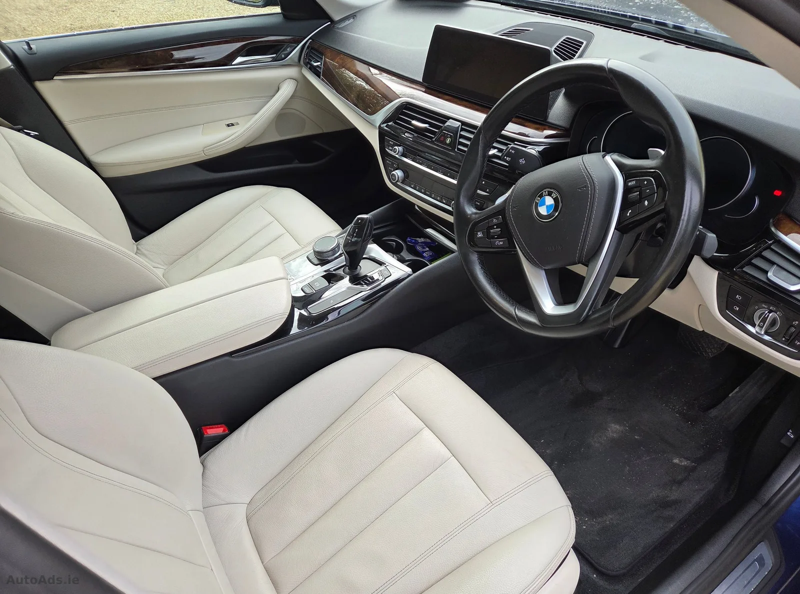 2018 BMW 5 Series – photo 8