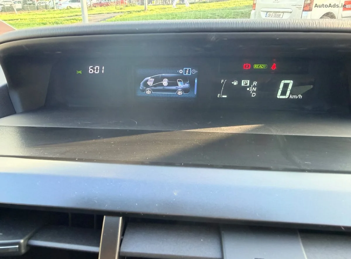 2017 Toyota Prius – photo 14