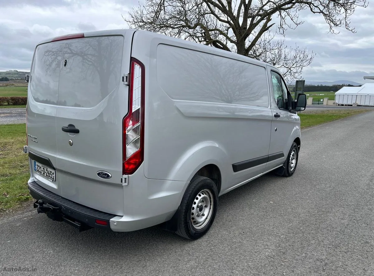2022 Ford Transit Custom – photo 3