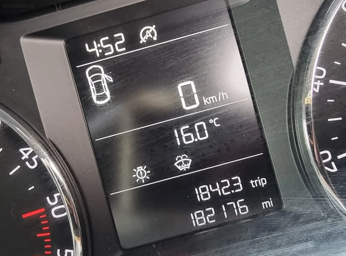2015 Skoda Octavia – photo 16