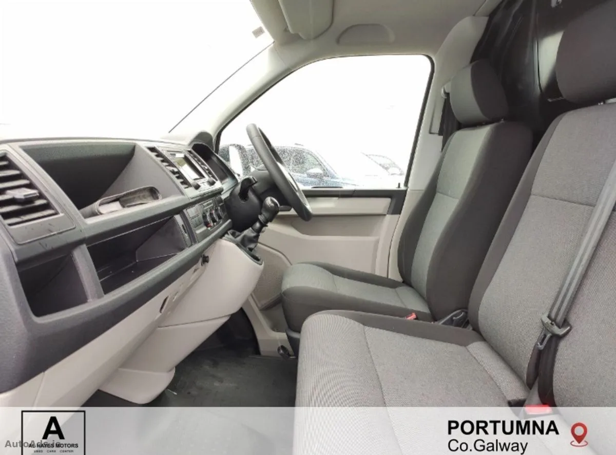 2018 Volkswagen Transporter – photo 2
