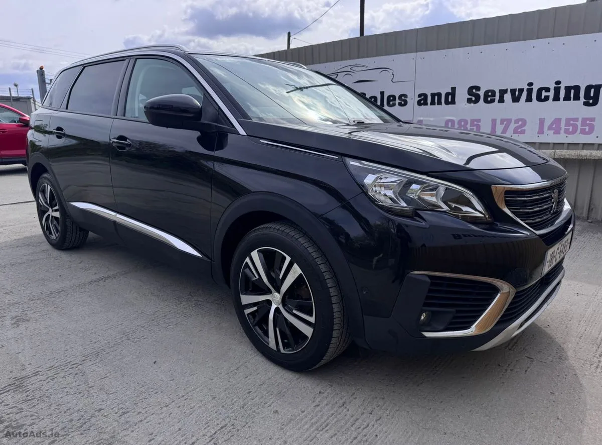 2018 Peugeot 5008 – photo 1
