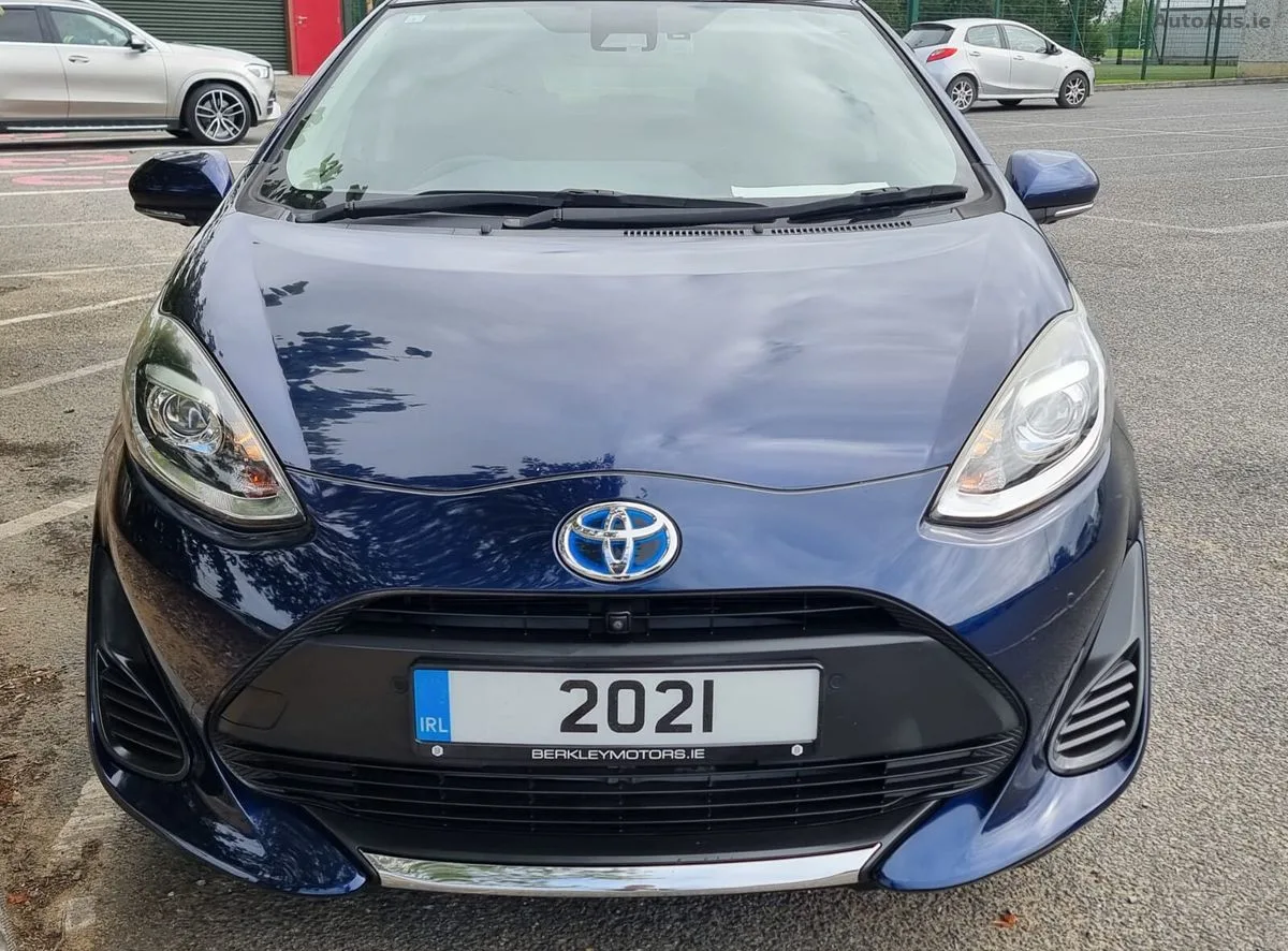 2021 Toyota Aqua – photo 4