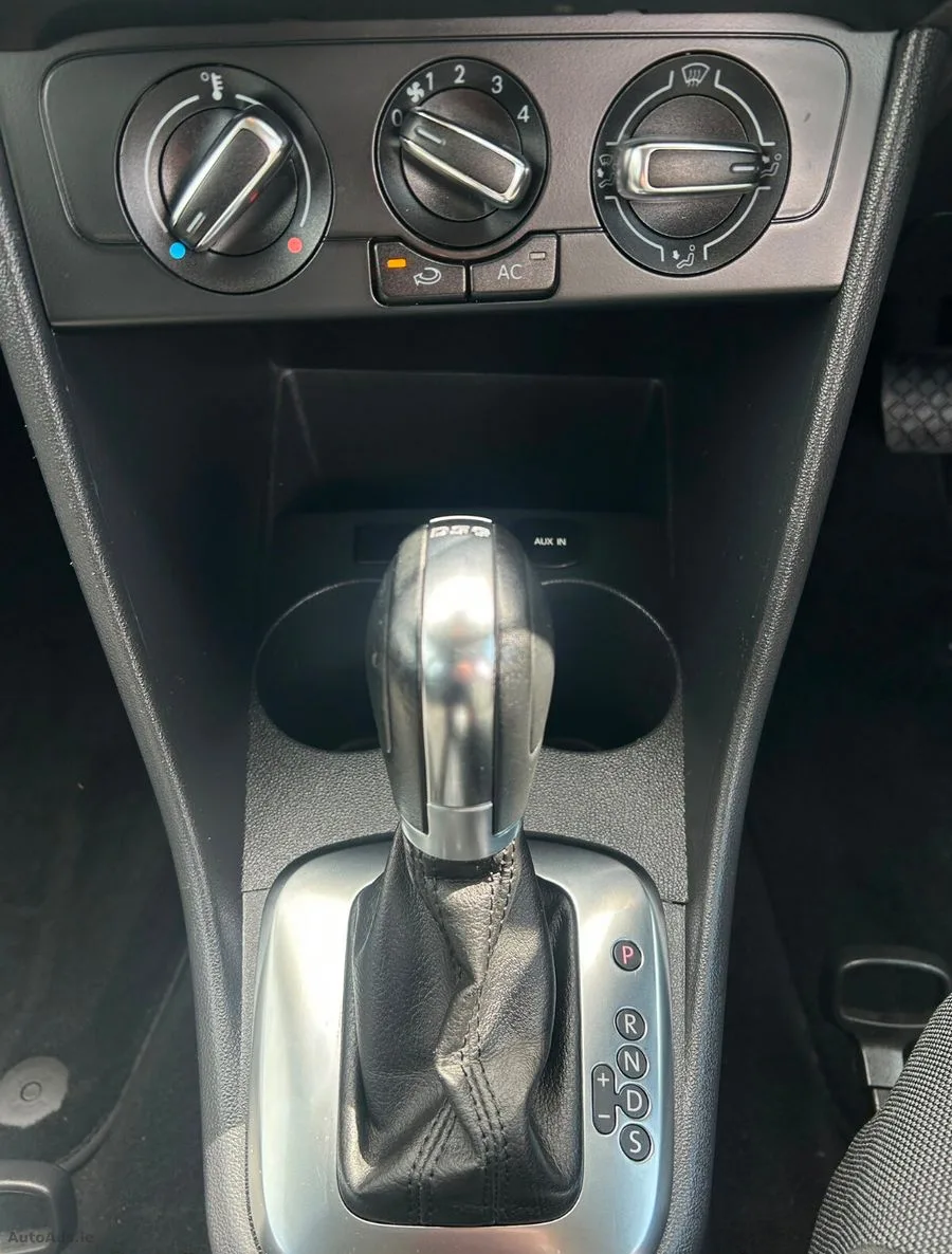 2012 Volkswagen Polo – photo 11