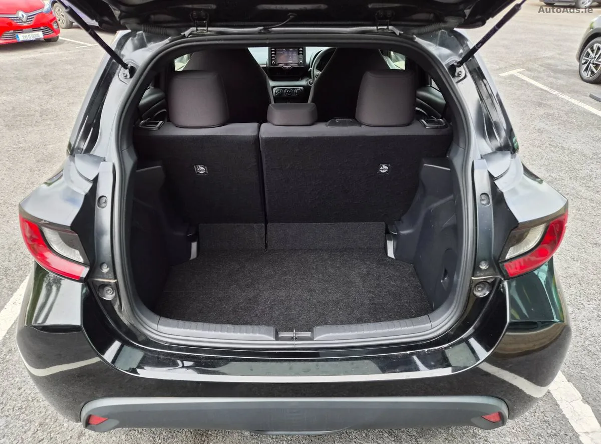 2022 Toyota Yaris – photo 5
