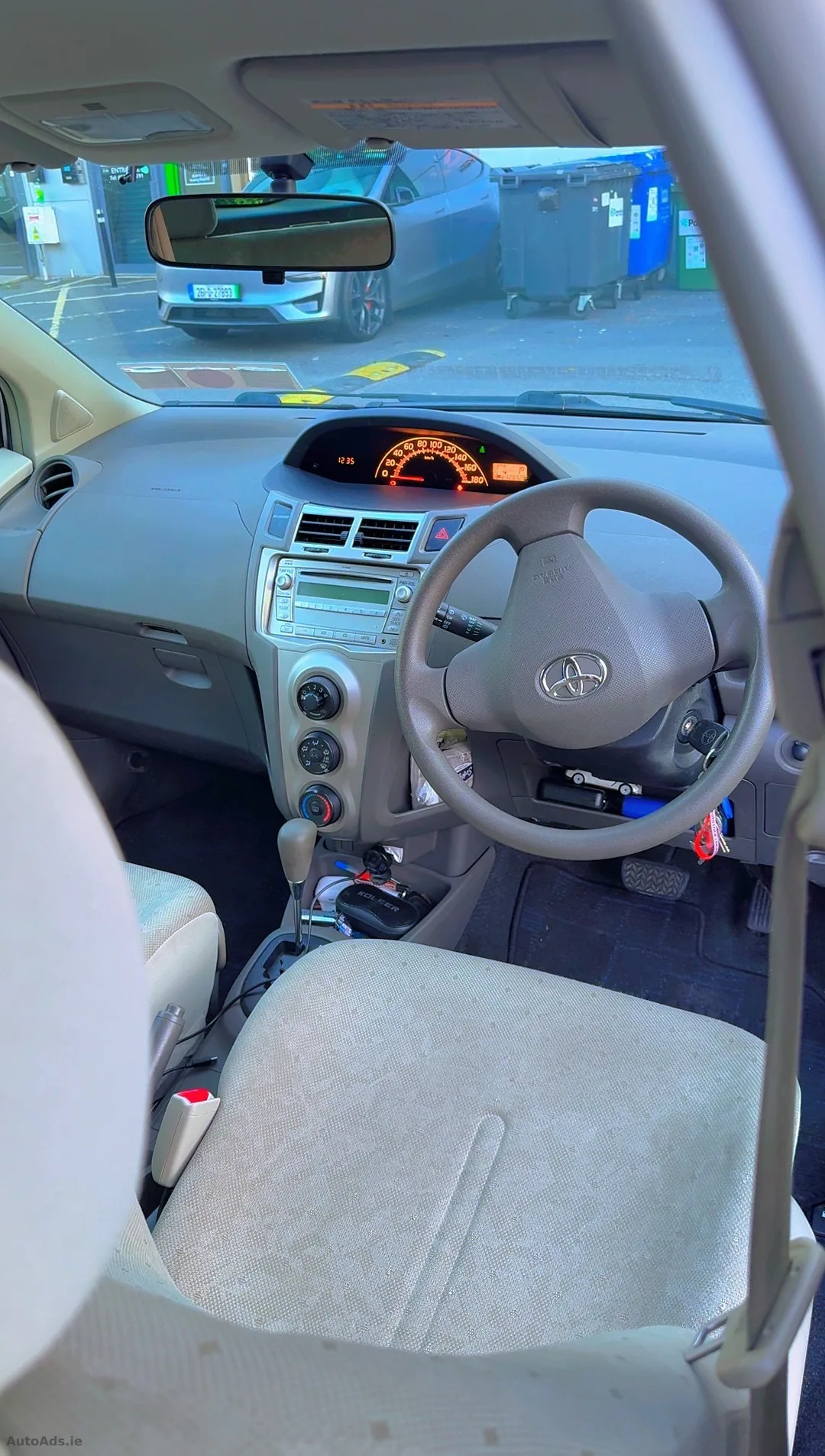 2008 Toyota Vitz – photo 5