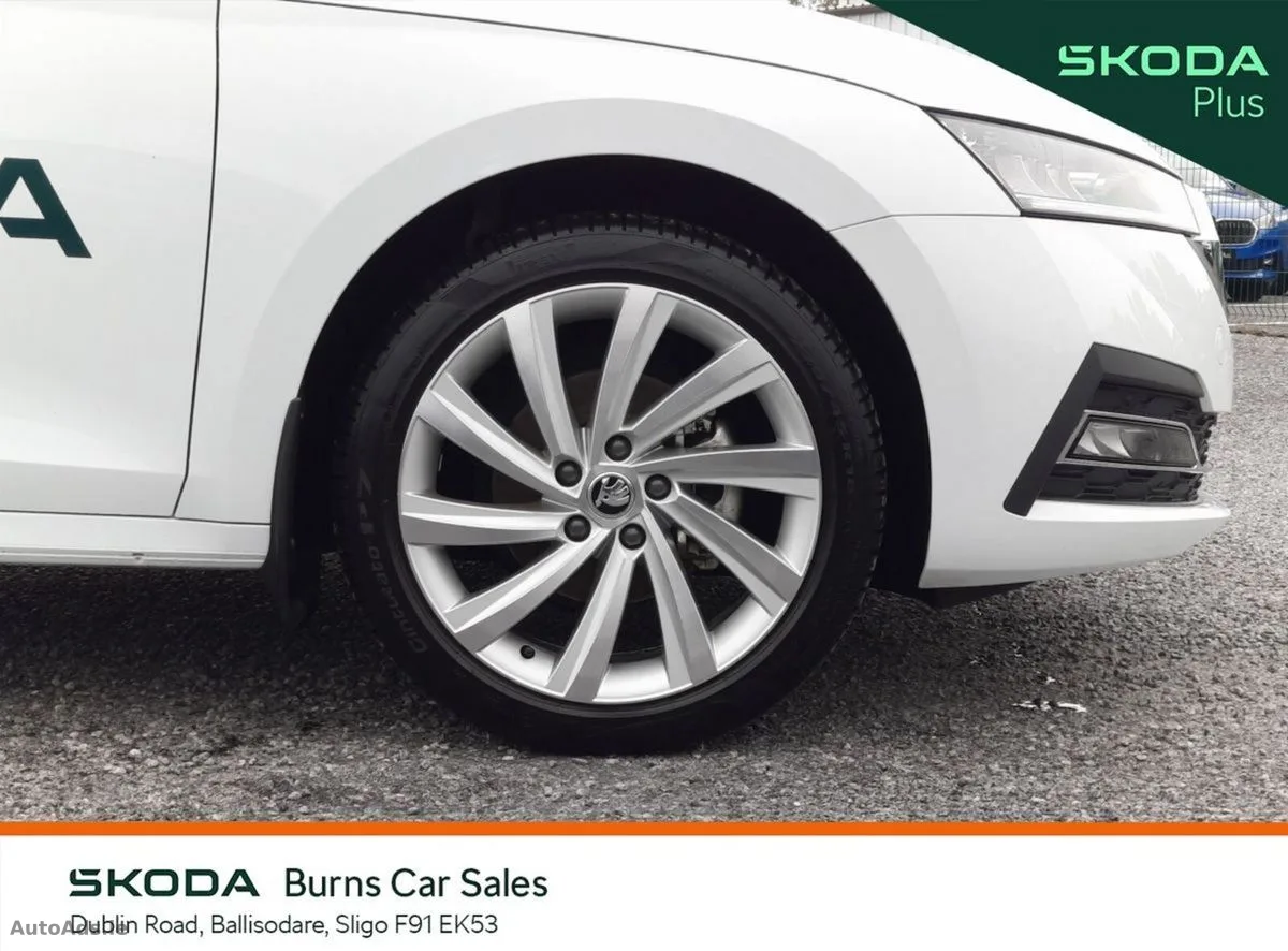 2025 Skoda Octavia – photo 9
