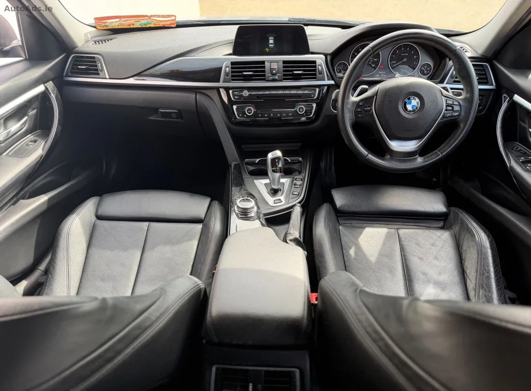 2017 BMW 3 Series – photo 6