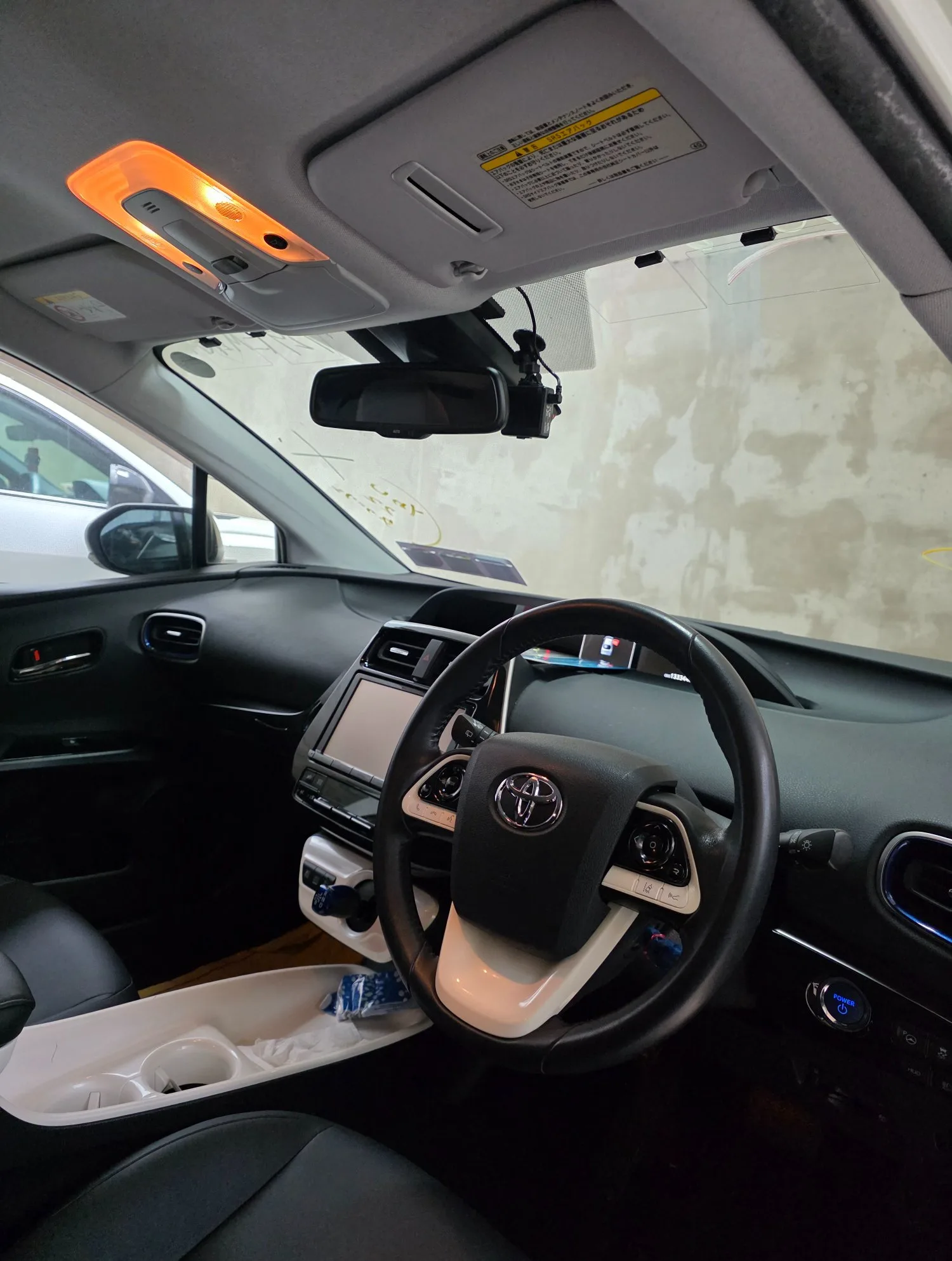 2017 Toyota Prius – photo 3