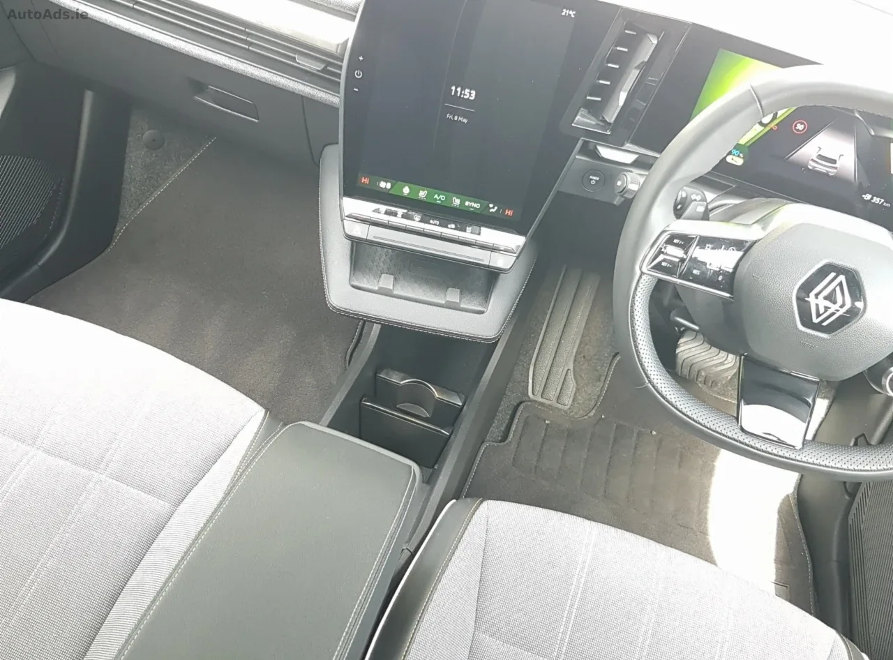 2025 Renault Scenic – photo 11
