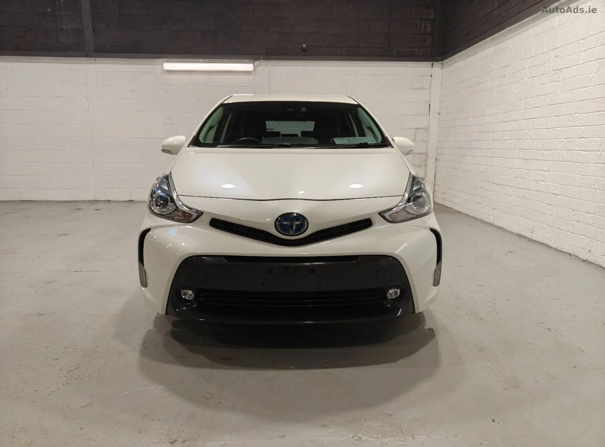 2019 Toyota Prius – photo 2