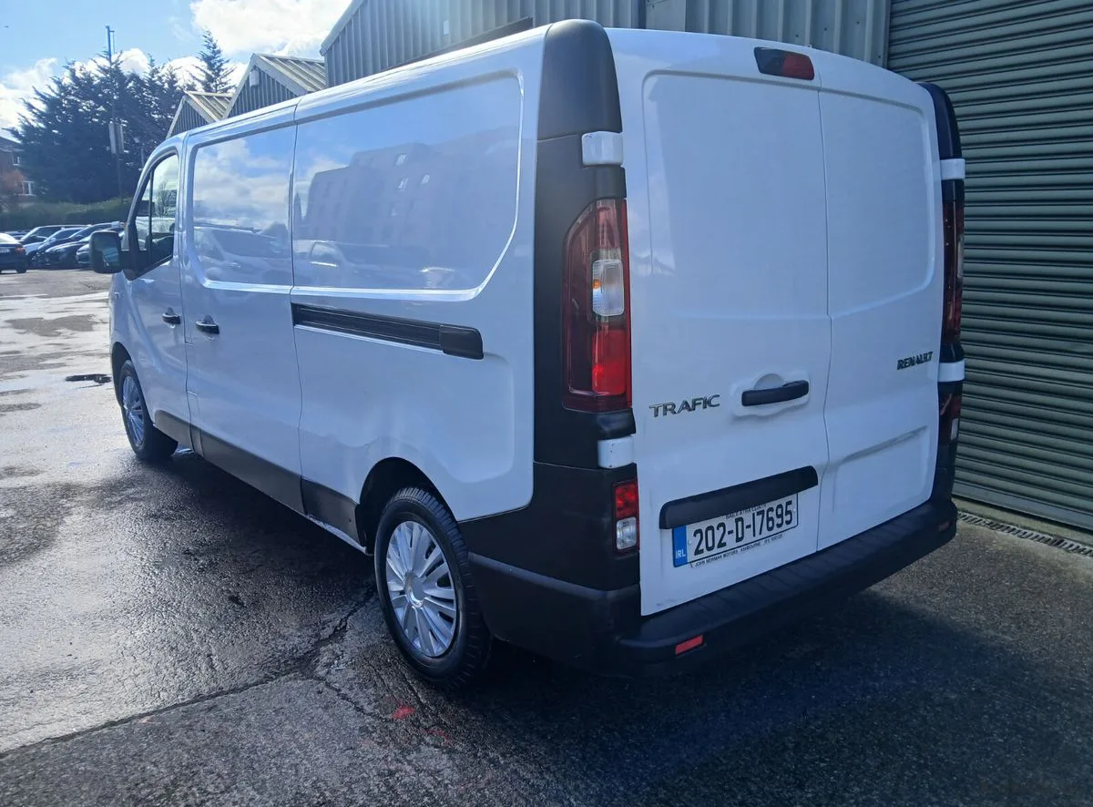 2020 Renault Trafic – photo 2