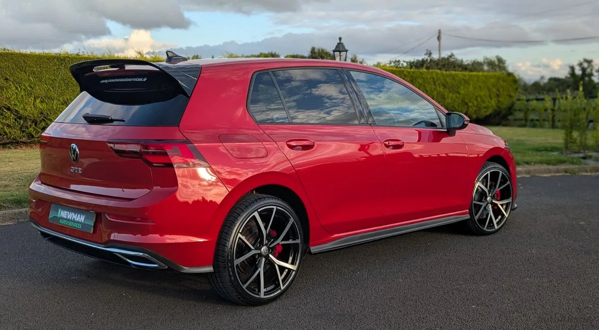 2021 Volkswagen Golf – photo 3