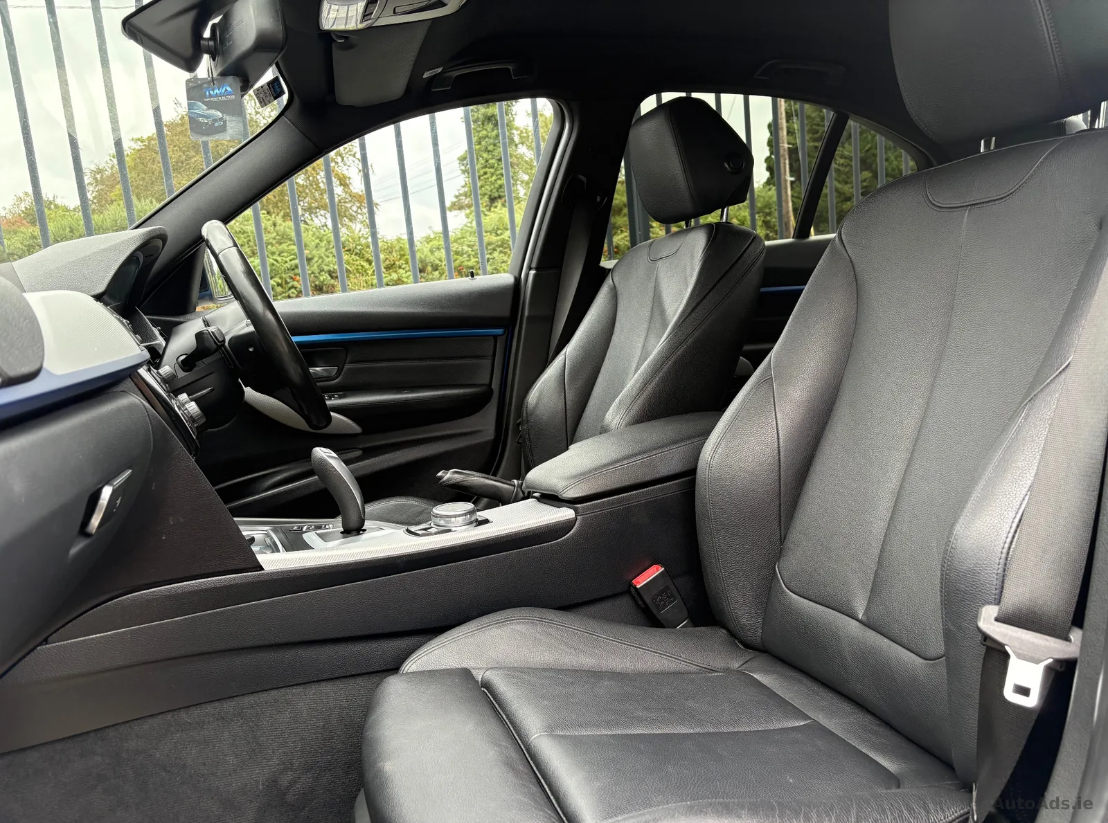 2016 BMW 3 Series – photo 8