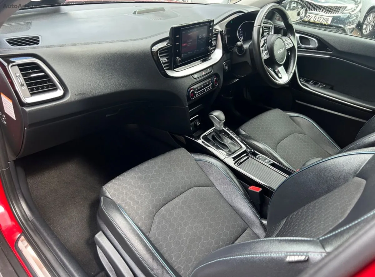 2023 Kia XCeed – photo 10