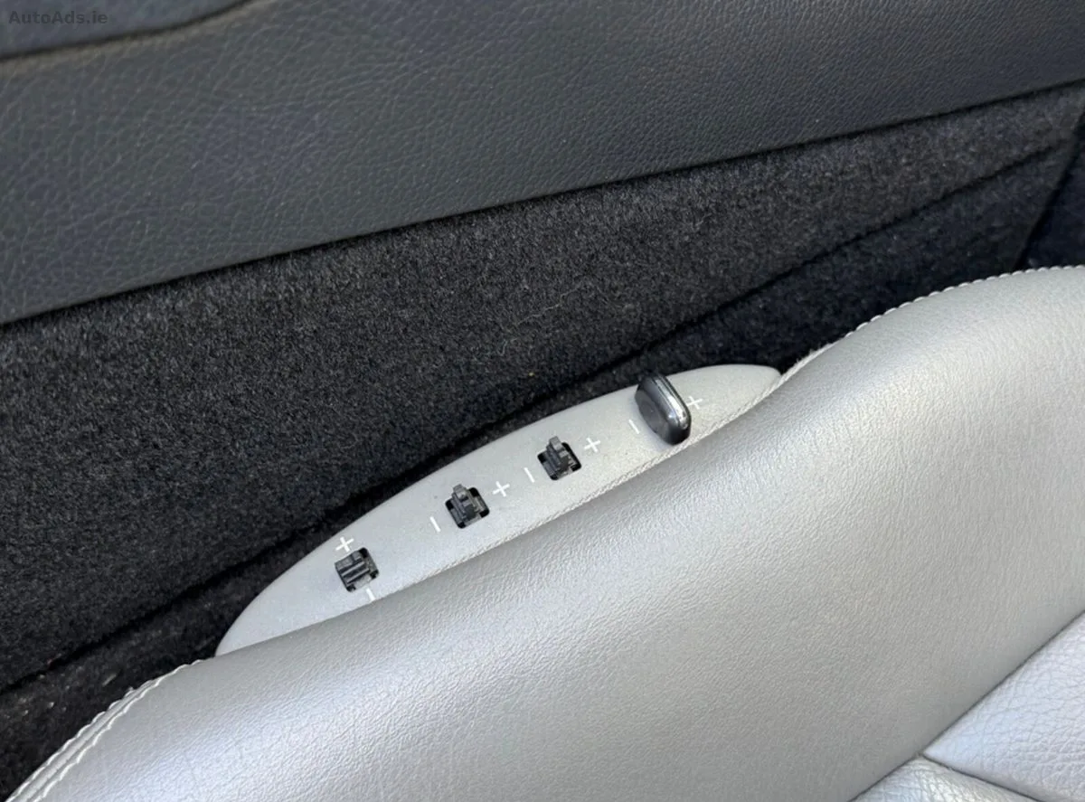 2005 Mercedes-Benz CLK – photo 12