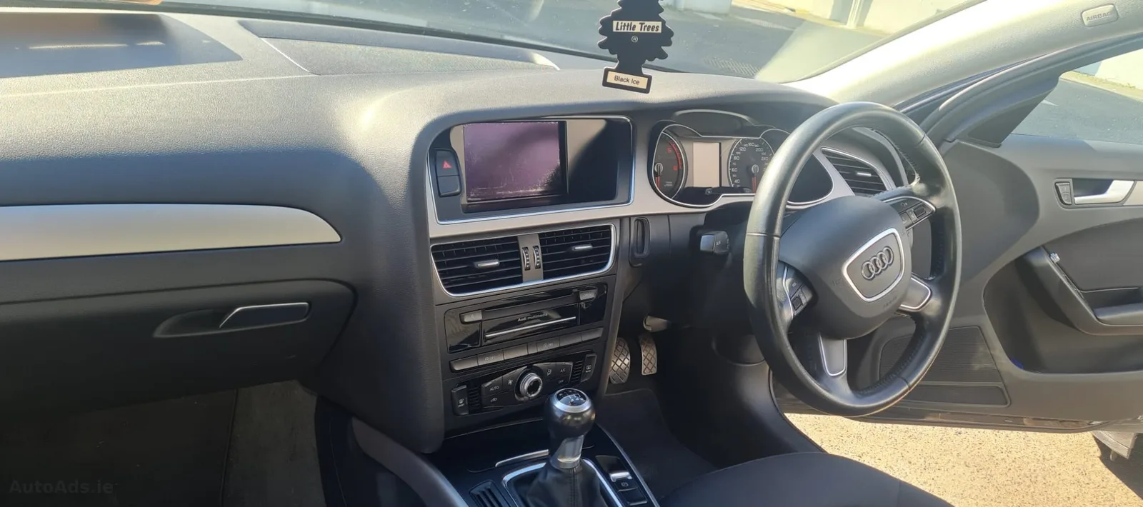 2015 Audi A4 – photo 2