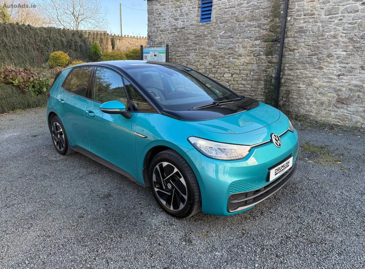 2022 Volkswagen ID.3 – photo 2