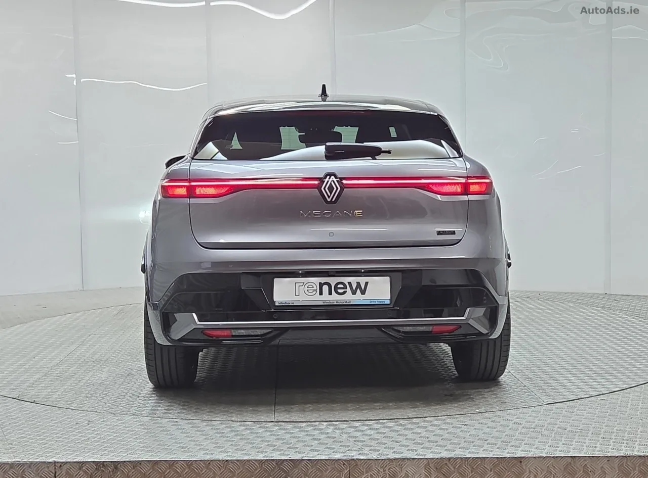 2025 Renault Megane E-Tech – photo 8