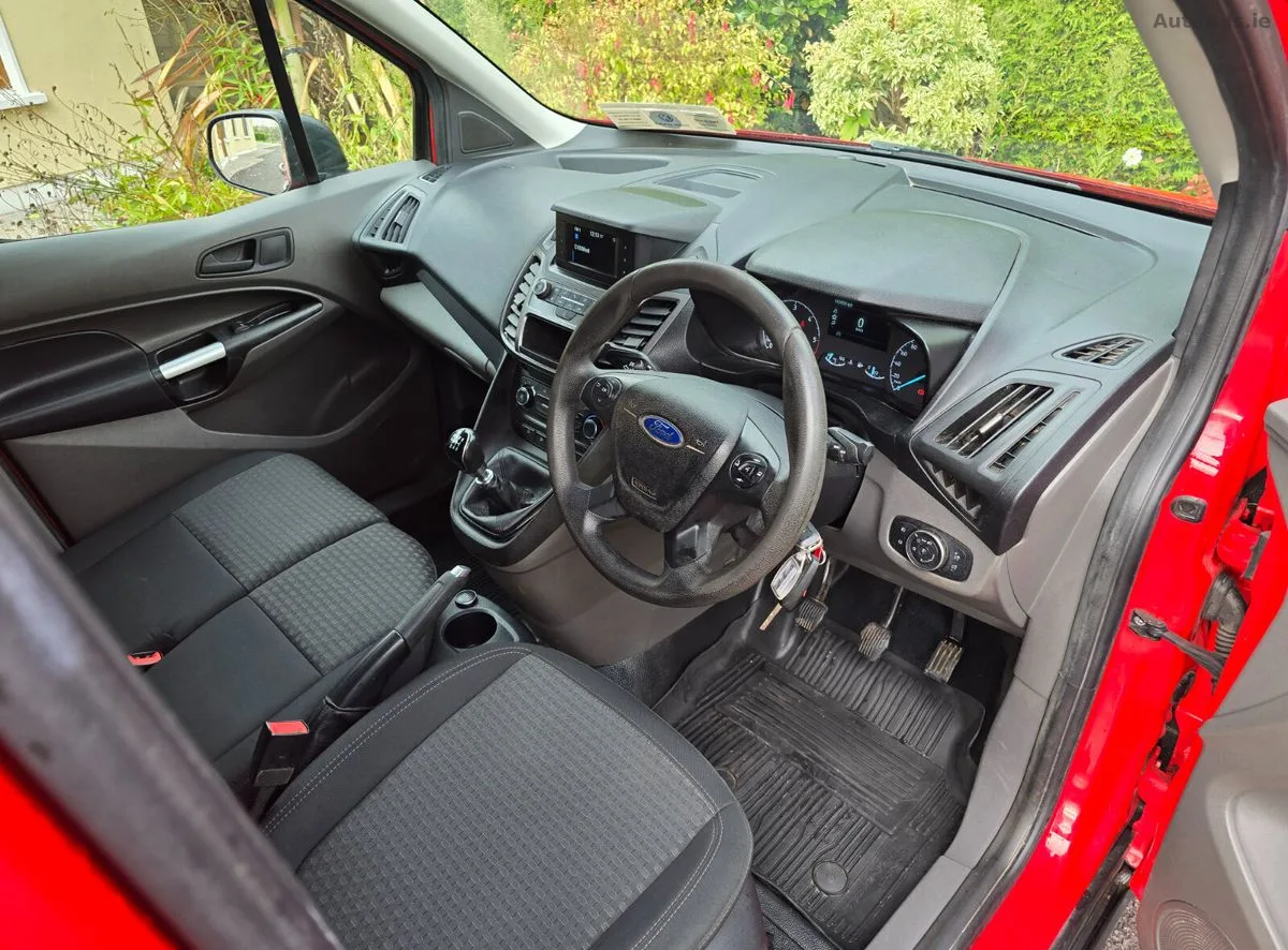 2019 Ford Transit – photo 5
