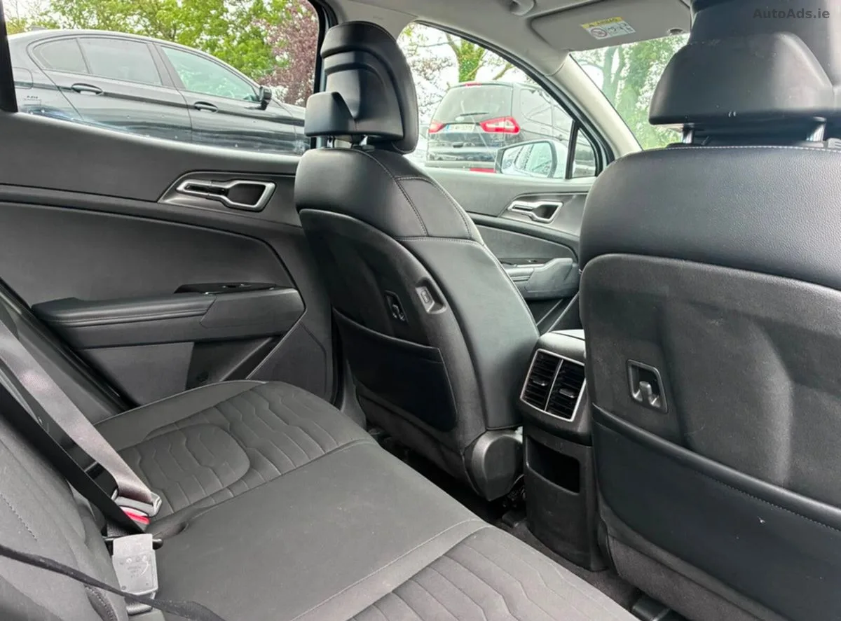 2023 Kia Sportage – photo 6