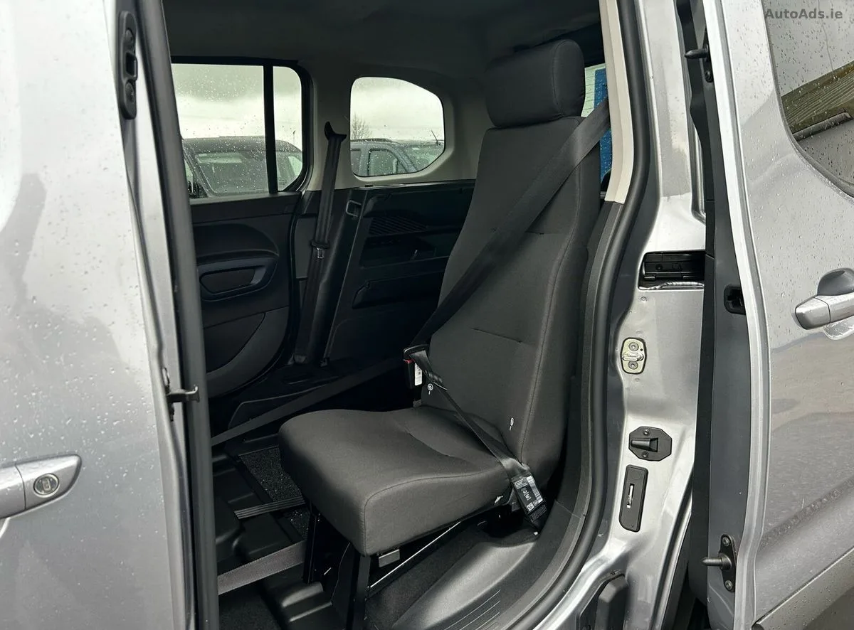 2024 Peugeot Rifter – photo 10
