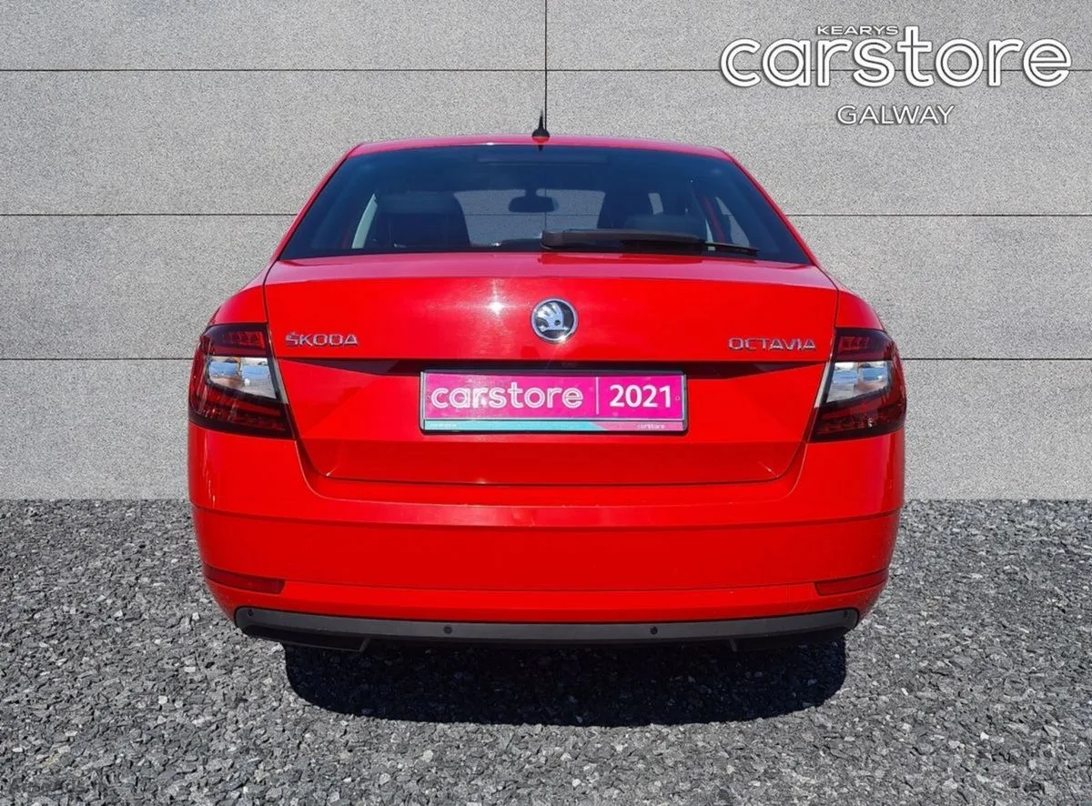 2021 Skoda Octavia – photo 4