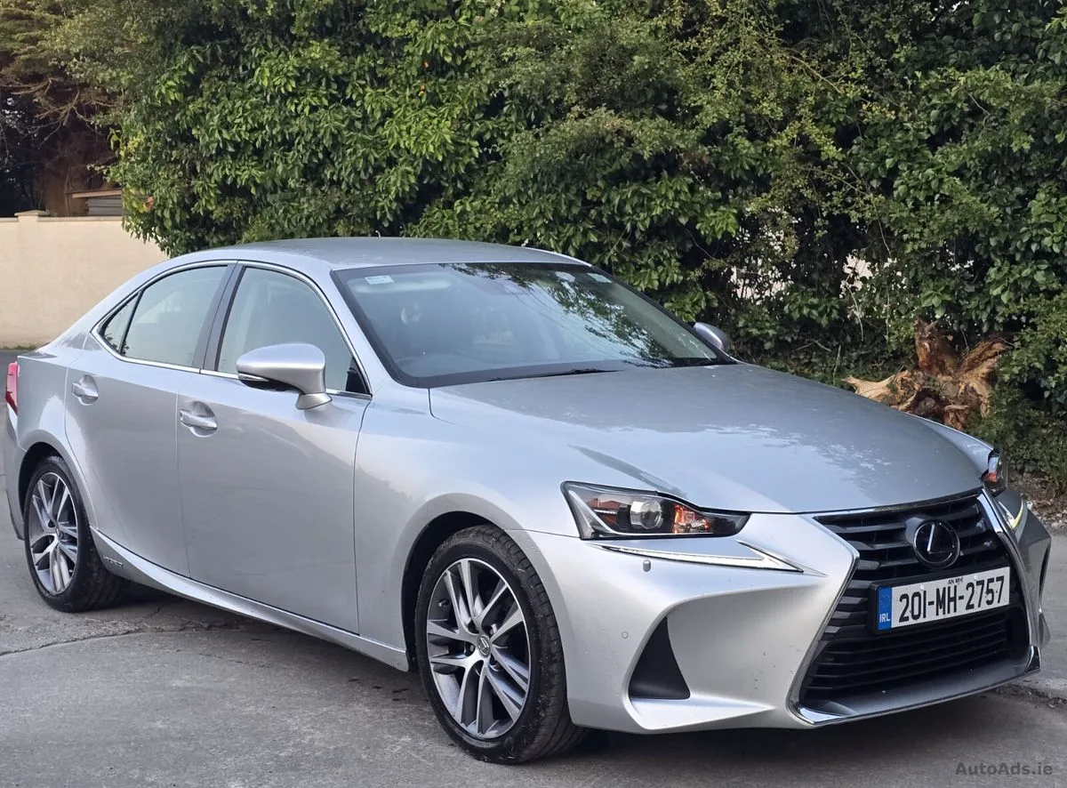 2020 Lexus IS – photo 4