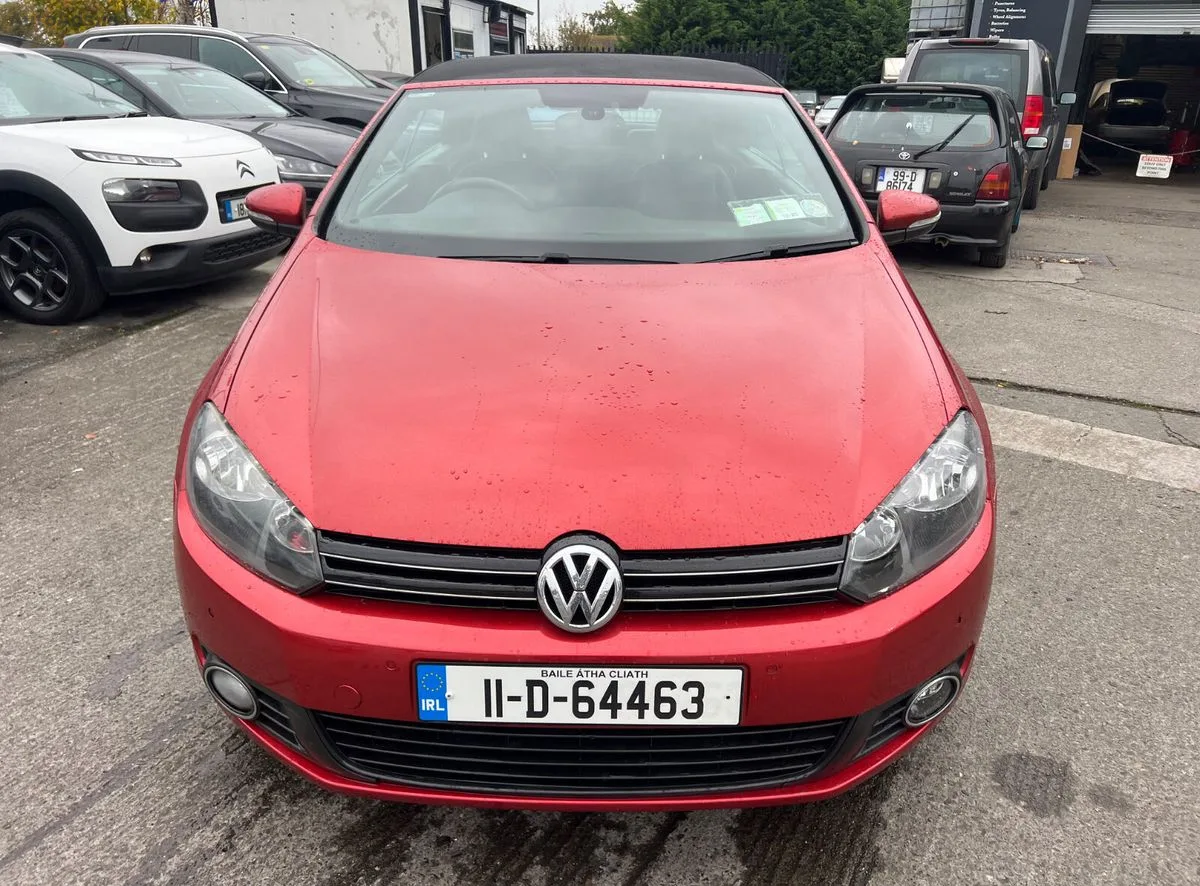 2011 Volkswagen Golf – photo 2