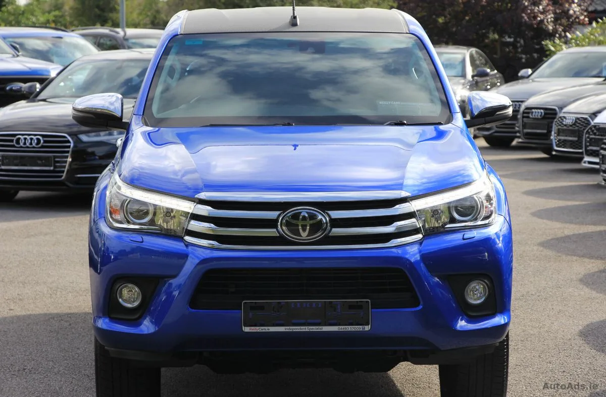 2019 Toyota Hilux – photo 2