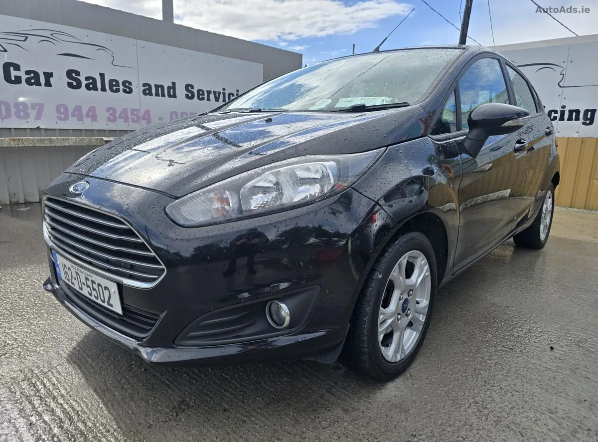 2016 Ford Fiesta – photo 1