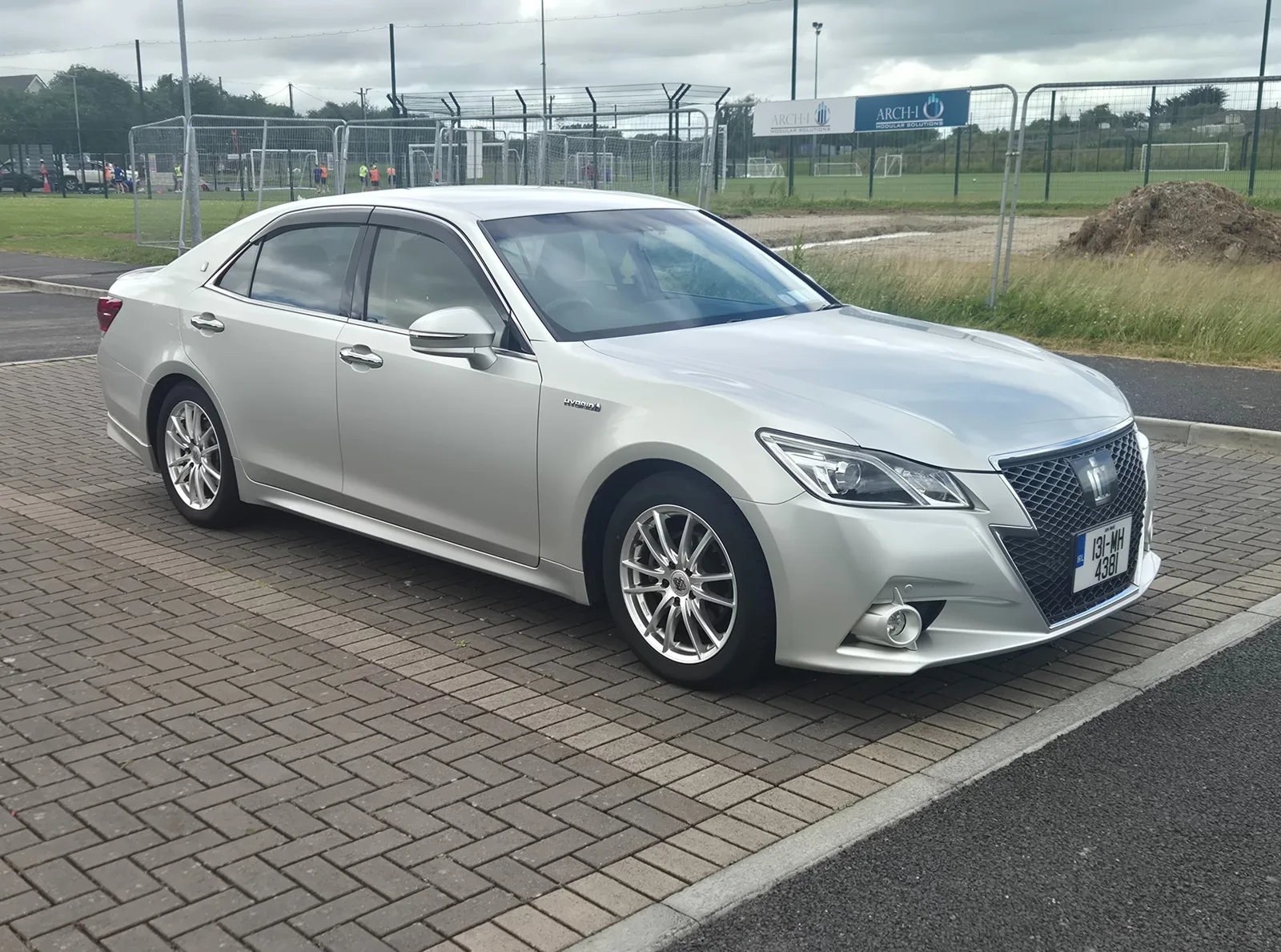 2013 Toyota Crown
