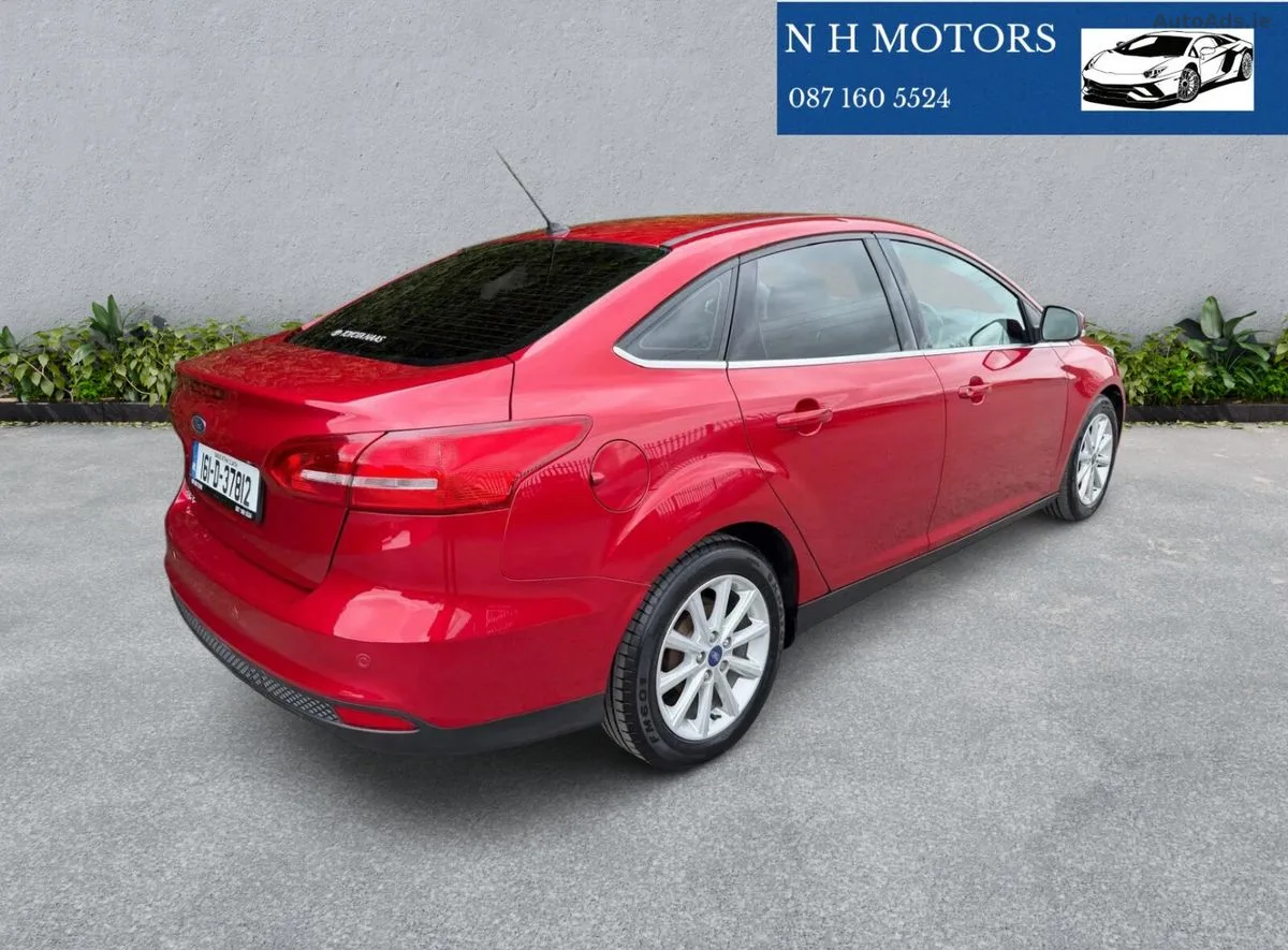 2016 Ford Focus – photo 4