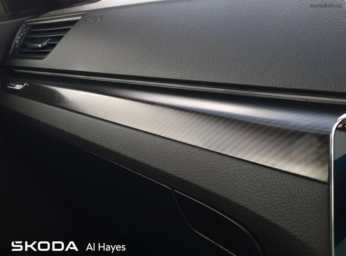 2024 Skoda Superb – photo 3