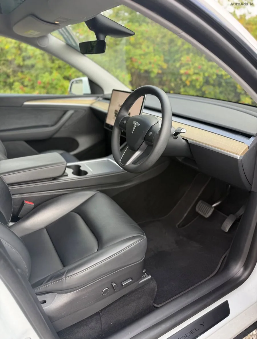 2023 Tesla Model Y – photo 20