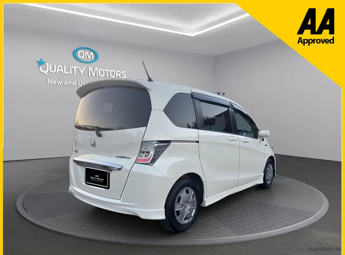 2013 Honda Freed – photo 7