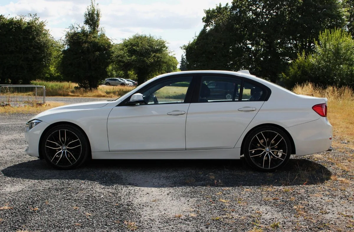 2013 BMW 3-Series – photo 7