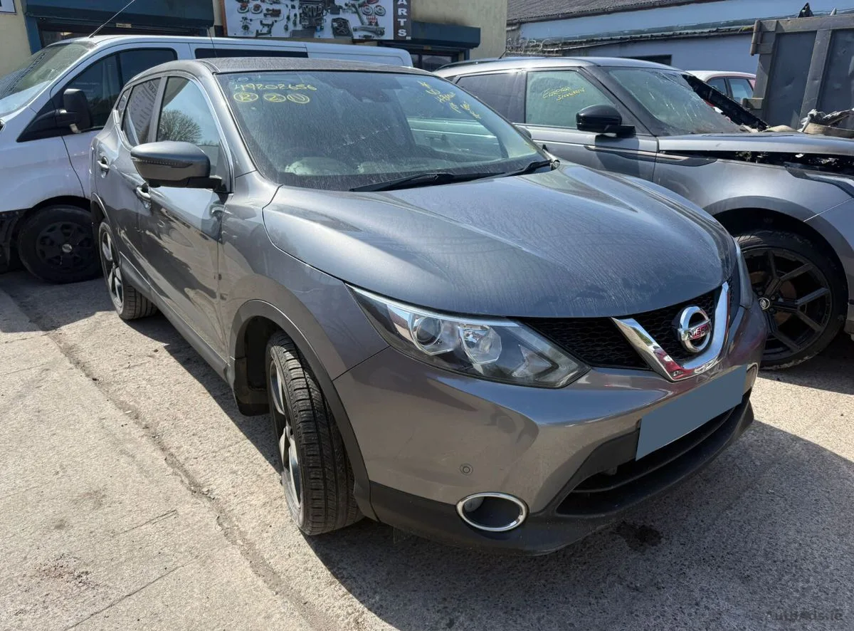 2016 Nissan Qashqai 1.2 Petrol For Breaking!