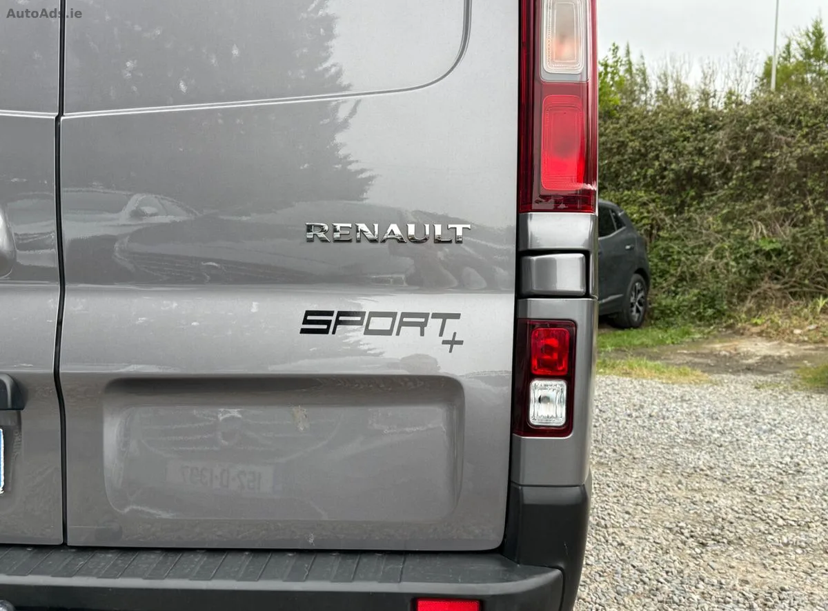 2021 Renault Trafic – photo 13