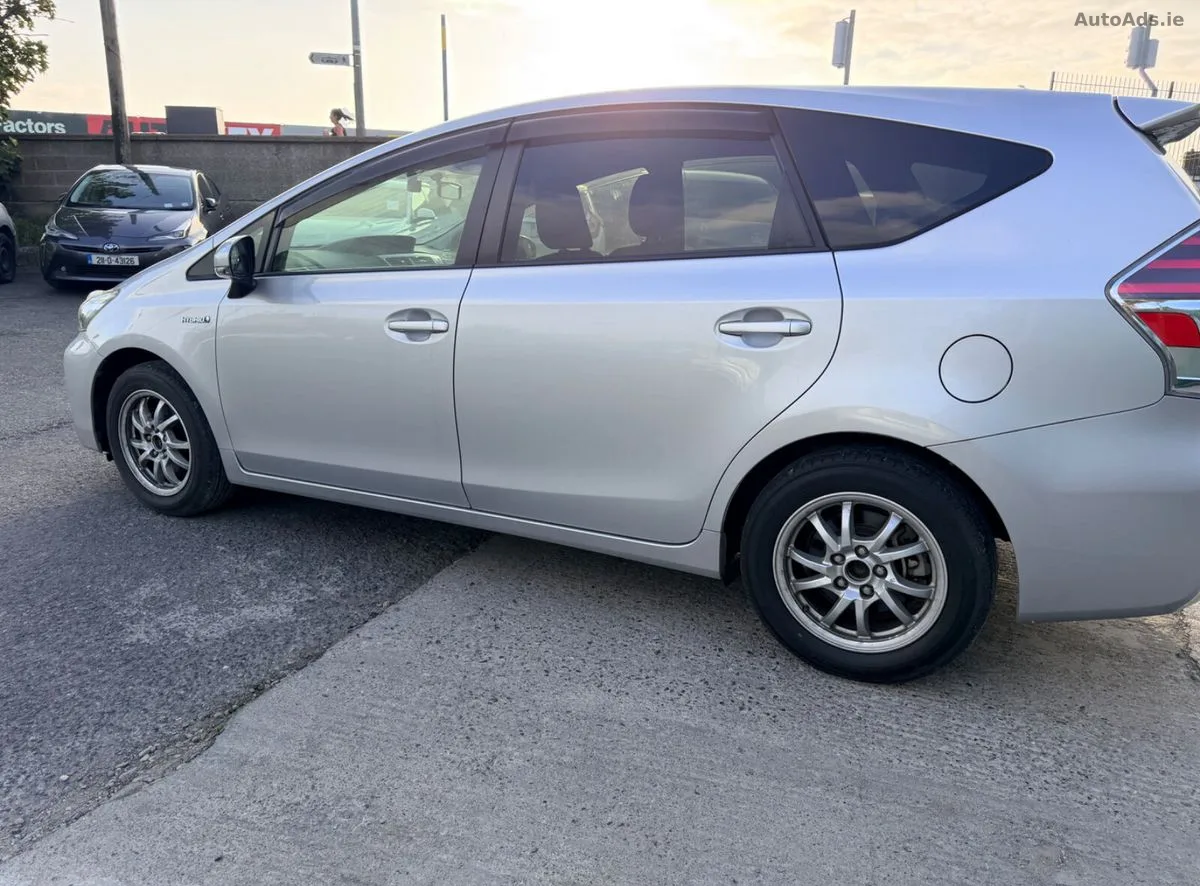2017 Toyota Prius – photo 6