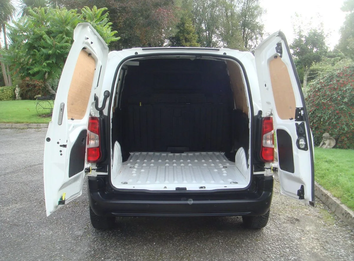 2021 Citroen Berlingo – photo 8