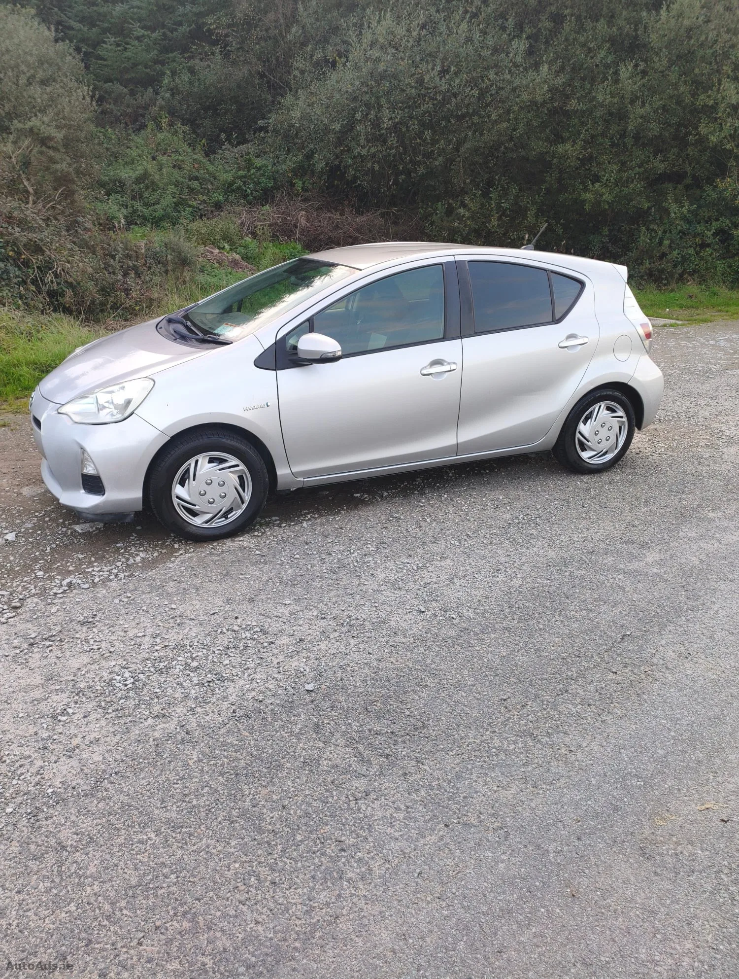 2014 Toyota Aqua – photo 5