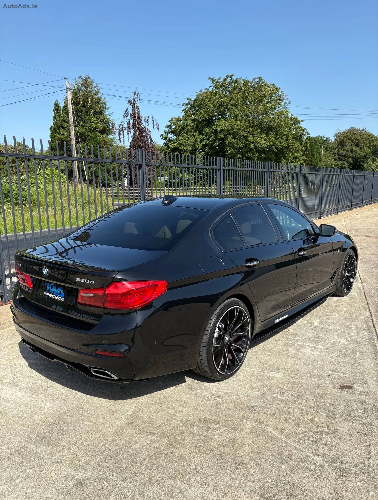 2017 BMW 5 Series – photo 9