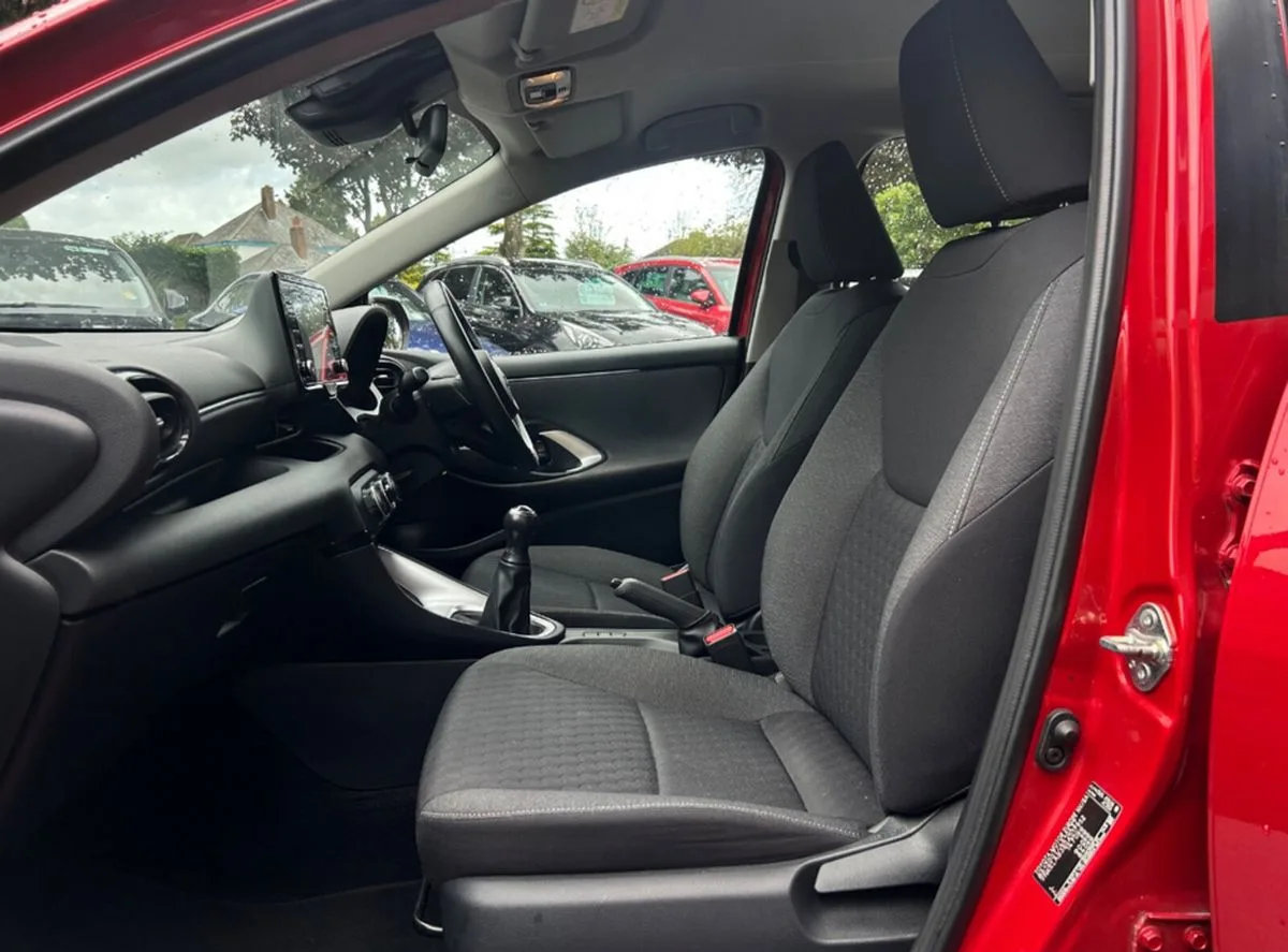 2022 Toyota Yaris – photo 11
