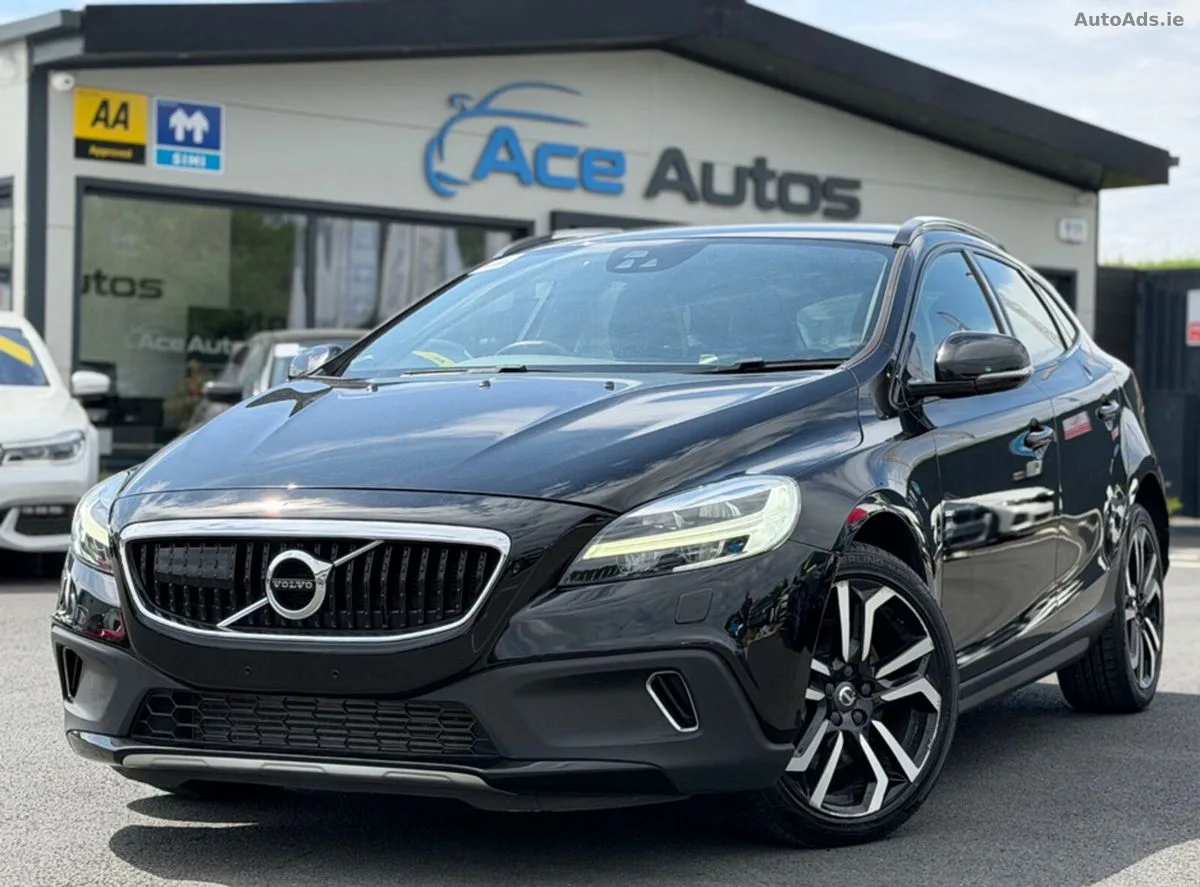 2018 Volvo V40
